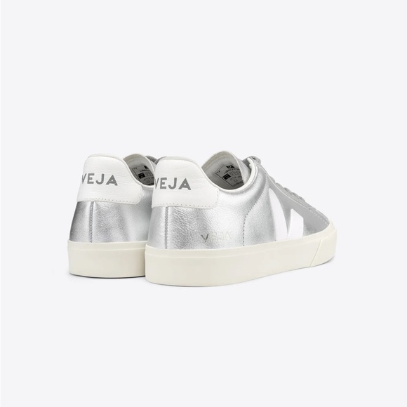 VEJA WOMEN'S CAMPO SILVER AND WHITE CHROMEFREE LEATHER SNEAKER 39 - Picture 11 of 12